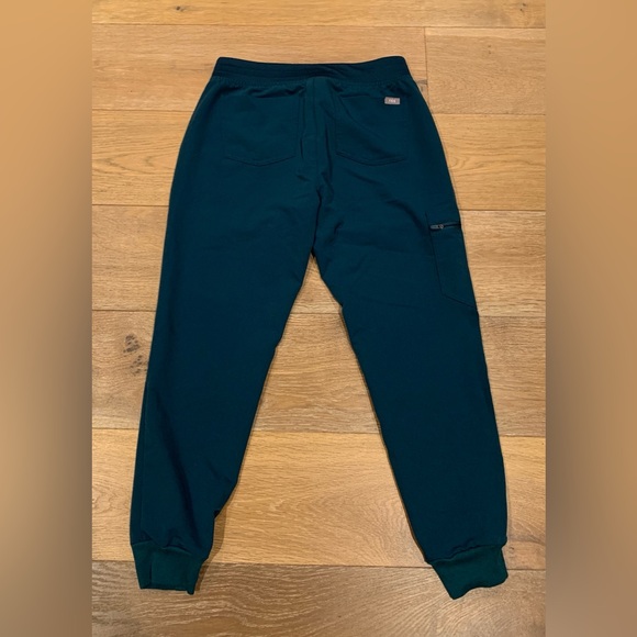 FIGS Teal Zamora Jogger Scrub Pants Limited Edition Size S/P - Picture 3 of 7